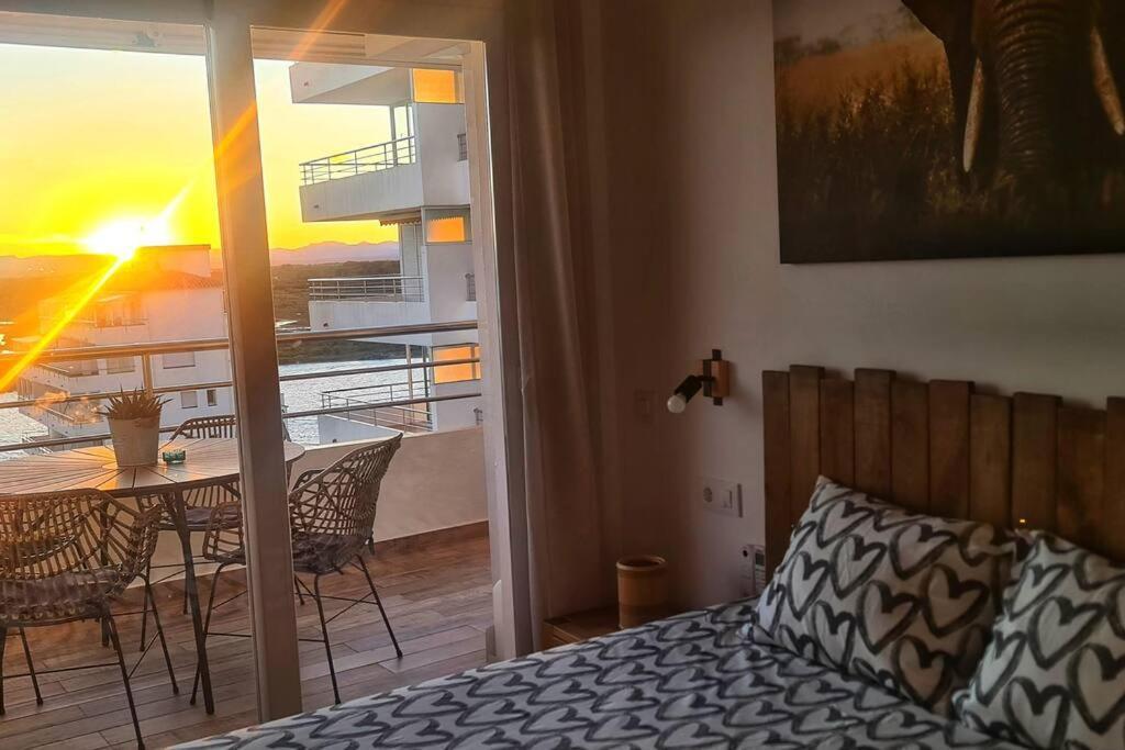 Sunsetmare Vacational Apartment 罗萨斯 外观 照片